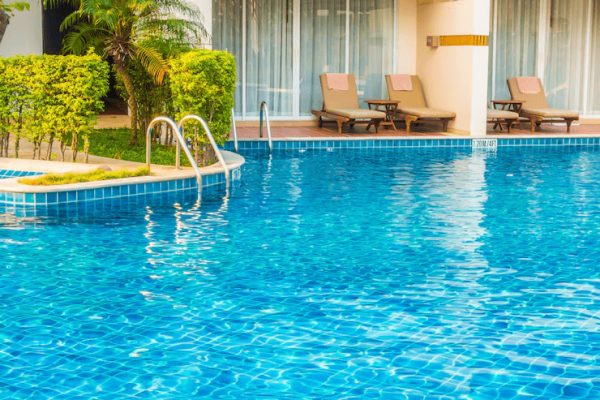 private pool (1)